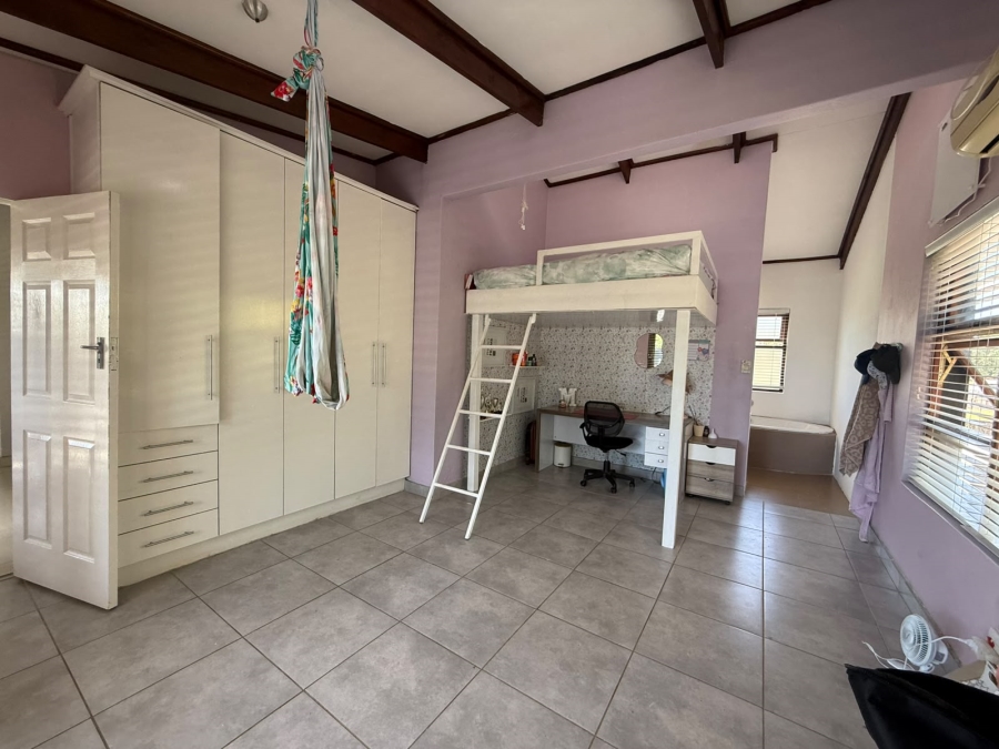 4 Bedroom Property for Sale in Roodewal Free State